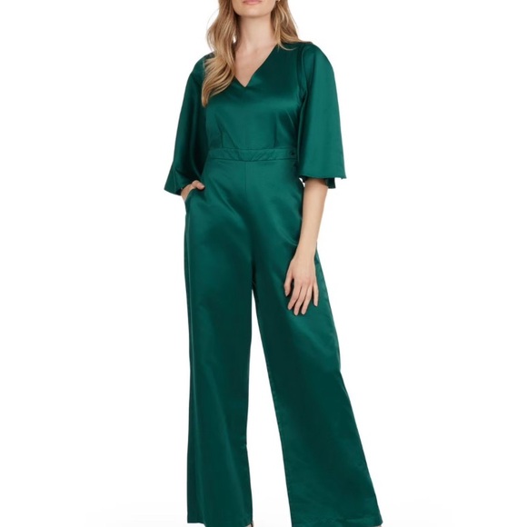 Gorgeous Emerald One Piece - Picture 1 of 4